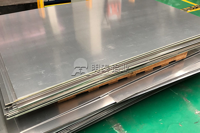 廣東電池托盤用鋁合金板帶規(guī)格有哪些？具體價格多少